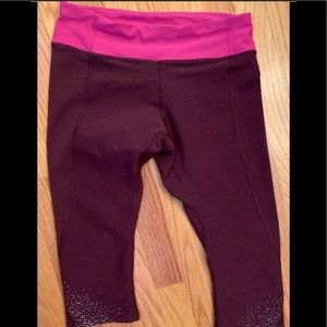 Lululemon Cropped Running Yoga Legging